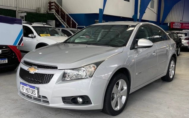 imagem-https://www.socarrao.com.br/sc-vehicle-images-prod/3781697/1789150032713-3_030658.jpg