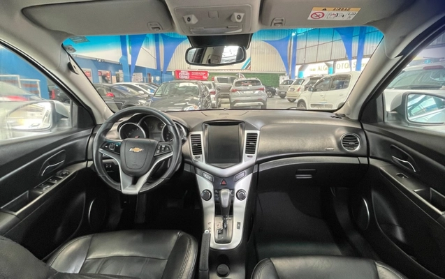 imagem-https://www.socarrao.com.br/sc-vehicle-images-prod/3781697/1789150032723-11_030658.jpg