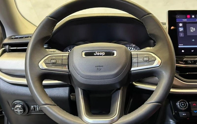imagem-https://www.socarrao.com.br/sc-vehicle-images-prod/3781735/1790024848387-8383131_25_B_0d791d6d98.jpeg