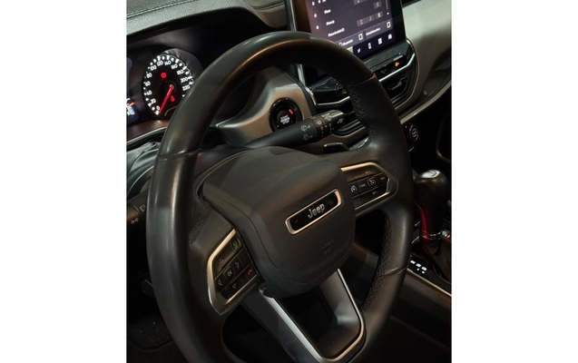 imagem-https://www.socarrao.com.br/sc-vehicle-images-prod/3781808/1789150258899-2_060636.jpg