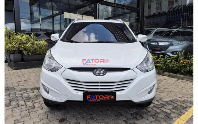 imagem-https://www.socarrao.com.br/sc-vehicle-images-prod/3781840/1789150652890-26b9ea136cc246d5a8767300f2dc5691_1778685120231.jpg