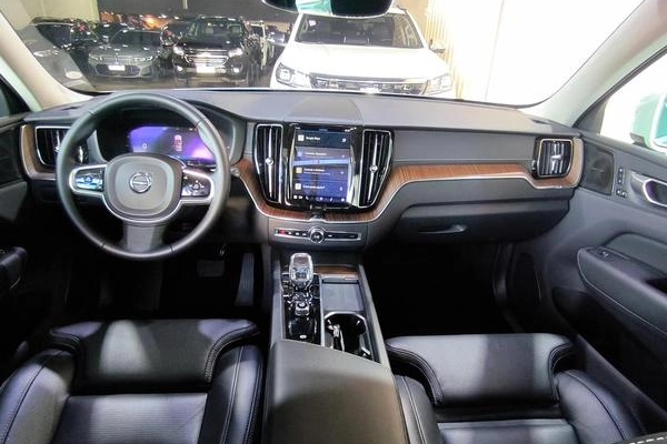 imagem-https://www.socarrao.com.br/sc-vehicle-images-prod/3782003/1789150620174-8465646_7_B_f7d11b0b4f.jpeg