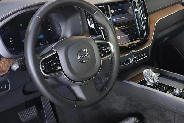 imagem-https://www.socarrao.com.br/sc-vehicle-images-prod/3782003/1789150620177-8465646_8_B_8d7795c469.jpeg