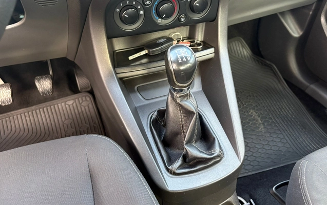 imagem-https://www.socarrao.com.br/sc-vehicle-images-prod/3782008/1789150699902-2c81a15c-9f3f-4c54-a64b-508e700c3caa.jpg
