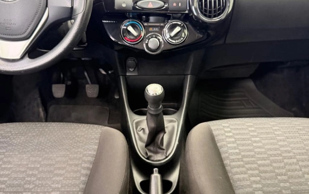 imagem-https://www.socarrao.com.br/sc-vehicle-images-prod/3782012/1789153611221-vehicle_image_1789150283_cfa1d411af06f615511f5d36cf63da7e.jpeg