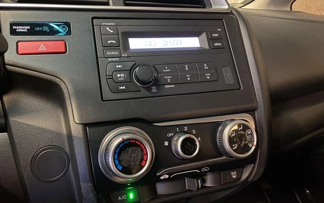 imagem-https://www.socarrao.com.br/sc-vehicle-images-prod/3782084/1789484575398-8466758_1_B_4c46dba5da.jpeg