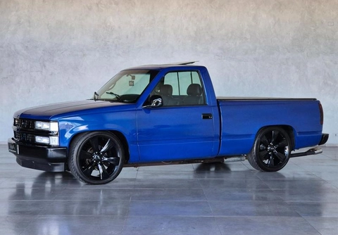 Chevrolet Silverado 4.1 1998 Prata — foto 1 de 3