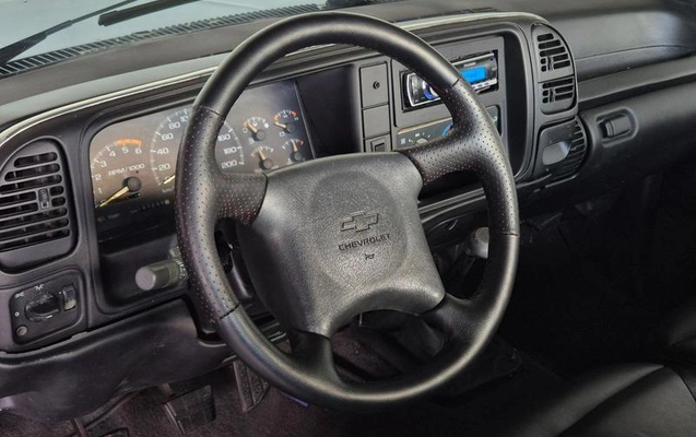 imagem-https://www.socarrao.com.br/sc-vehicle-images-prod/3782201/1790970568102-8458764_9_B_98e93468c7.jpeg