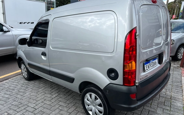 imagem-https://www.socarrao.com.br/sc-vehicle-images-prod/3782337/1789151480955-Ni5qcGc.jpg