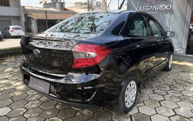 imagem-https://www.socarrao.com.br/sc-vehicle-images-prod/3782338/1789151482923-1_031320.jpg