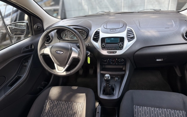 imagem-https://www.socarrao.com.br/sc-vehicle-images-prod/3782338/1789151482930-1_031327.jpg
