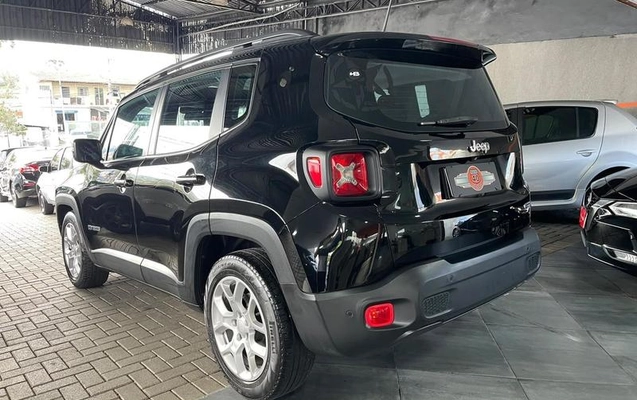 imagem-https://www.socarrao.com.br/sc-vehicle-images-prod/3782341/1789151492000-8468422_20_B_41ff2861c3.jpeg