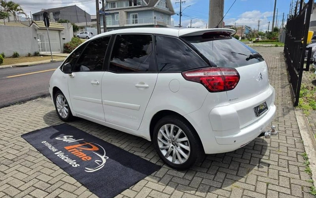 imagem-https://www.socarrao.com.br/sc-vehicle-images-prod/3782350/1792254663094-8466521_13_B_cd1d7c5608.jpeg