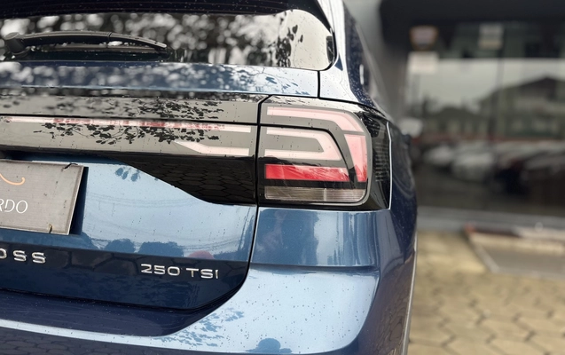 imagem-https://www.socarrao.com.br/sc-vehicle-images-prod/3782353/1789151548522-1_050951.jpg