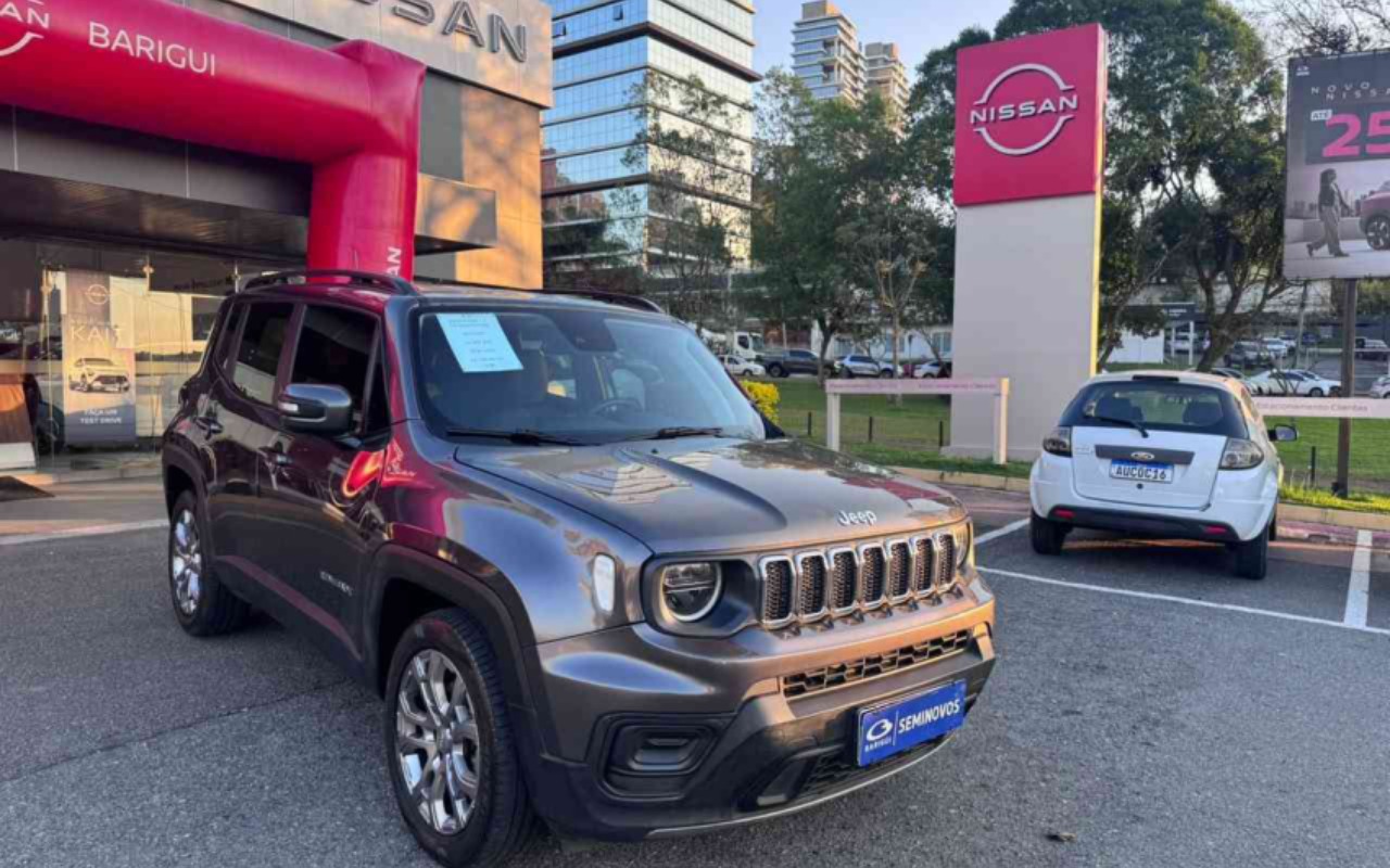 Jeep Renegade 2025 Cinza — foto 1 de 3