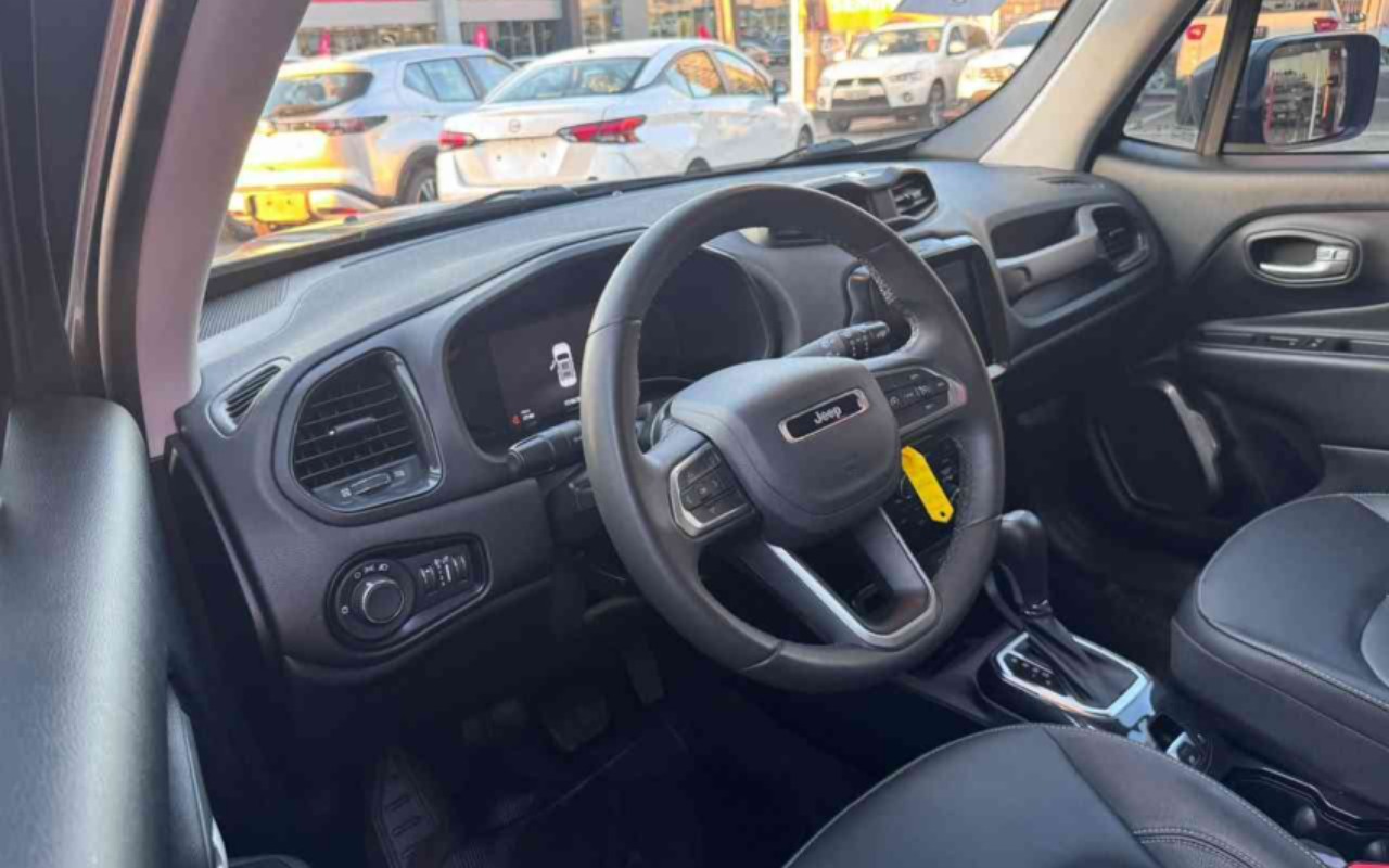 imagem-https://www.socarrao.com.br/sc-vehicle-images-prod/3782453/1789151840025-YXBwLXBob3Rvcy0yZWtheFhSVnRobGdTdlFhakx0R01IM3c2ODV2SFY1dy5qcGc.jpg