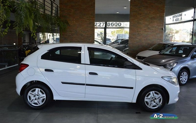 imagem-https://www.socarrao.com.br/sc-vehicle-images-prod/3782458/1789151872202-8468860_6_B_3786c67b14.jpeg