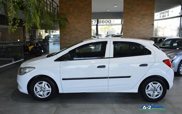 imagem-https://www.socarrao.com.br/sc-vehicle-images-prod/3782458/1789151872204-8468860_7_B_8de06364f9.jpeg