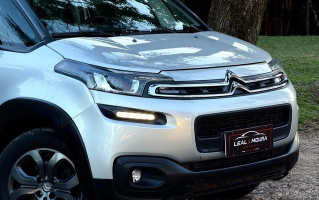 imagem-https://www.socarrao.com.br/sc-vehicle-images-prod/3782579/1789152121175-8451891_26_B_cb823f4c7f.jpeg