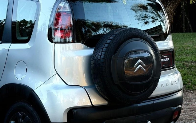 imagem-https://www.socarrao.com.br/sc-vehicle-images-prod/3782579/1789152121179-8451891_12_B_a808361c49.jpeg