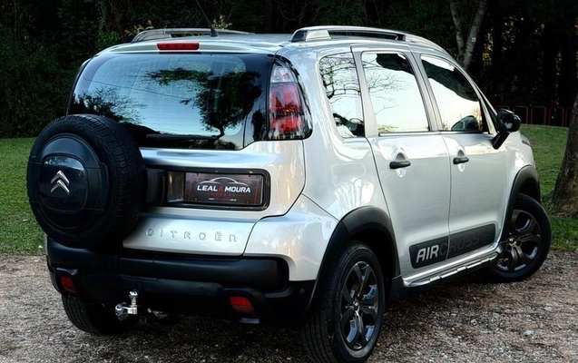 imagem-https://www.socarrao.com.br/sc-vehicle-images-prod/3782579/1789152121185-8451891_18_B_3b9546e1a0.jpeg