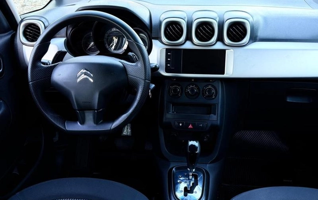 imagem-https://www.socarrao.com.br/sc-vehicle-images-prod/3782579/1789152121188-8451891_1_B_04a47cb7b0.jpeg