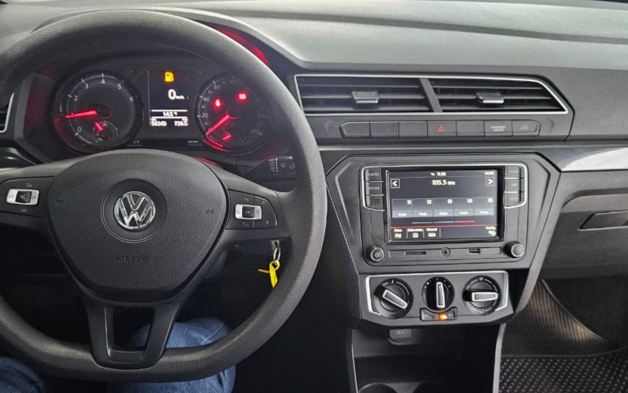 imagem-https://www.socarrao.com.br/sc-vehicle-images-prod/3782689/1789152345607-ODA0NWVkY2QtOTQwMi00Zjg4LWI3NGUtMTU1MDA0MDhmODAwLmpwZw.jpg