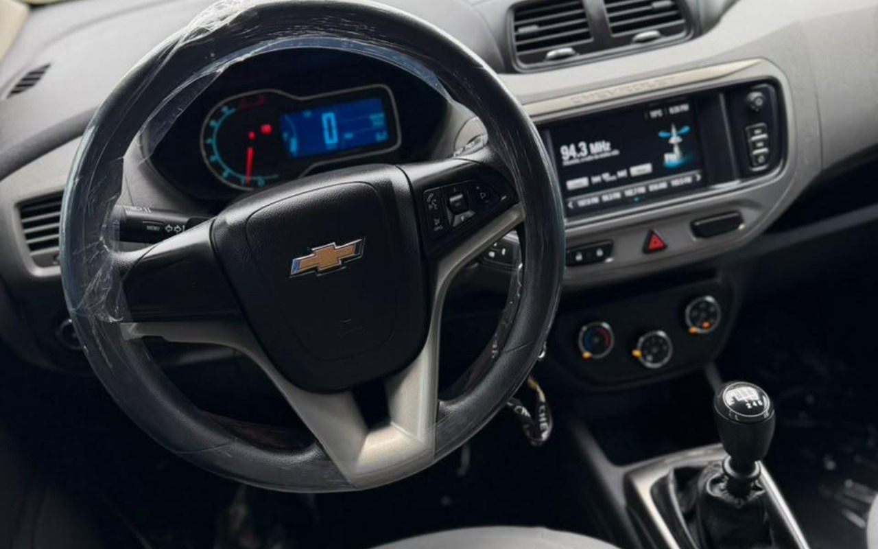 imagem-https://www.socarrao.com.br/sc-vehicle-images-prod/3782754/1789152497946-V2hhdHNBcHAgSW1hZ2UgMjAyNi0wOS0xMSBhdCAxMi4zNy40MyAoMTApLmpwZWc.jpeg