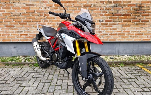 imagem-https://www.socarrao.com.br/sc-vehicle-images-prod/3782771/1789572562533-8468966_9_B_bae963c7a6.jpeg