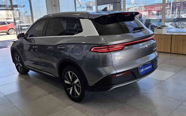 imagem-https://www.socarrao.com.br/sc-vehicle-images-prod/3782828/1789152772849-YXBwLXBob3Rvcy1MNjhsOGFPN01CZ1IySnFrb1ZFSDNJT3JTVXpTc3lJWC5qcGc.jpg