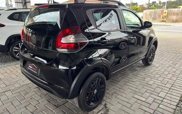 imagem-https://www.socarrao.com.br/sc-vehicle-images-prod/3782838/1789152988180-bb806f9f-6fc9-4ae6-ba5c-6ed6c28aff4c.jpg