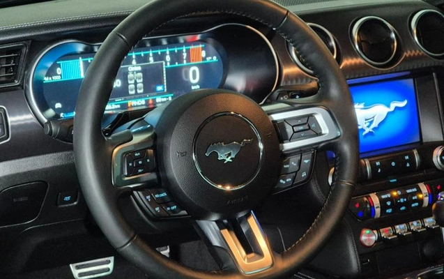 imagem-https://www.socarrao.com.br/sc-vehicle-images-prod/3782904/1789153112225-8468880_3_B_3cf85f9306.jpeg