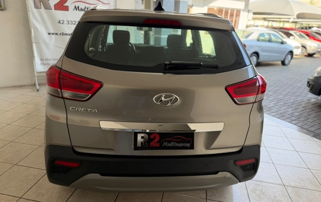 imagem-https://www.socarrao.com.br/sc-vehicle-images-prod/3783083/1789153414659-AnYV3xslo2pgNdYvOC1W3lUK7OTJuO4c.jpg