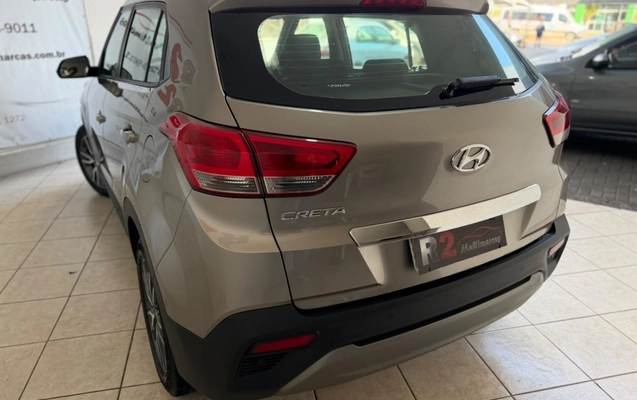 imagem-https://www.socarrao.com.br/sc-vehicle-images-prod/3783083/1789153414663-O3InmvvAyqm5ygQ33fEDDUrEsCLasPYC.jpg
