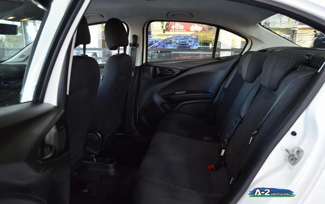 imagem-https://www.socarrao.com.br/sc-vehicle-images-prod/3783098/1789153436573-8469078_1_B_6e6c57a687.jpeg