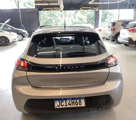 imagem-https://www.socarrao.com.br/sc-vehicle-images-prod/3783267/1789154012710-8107684_13_B_744e95bce4.jpeg