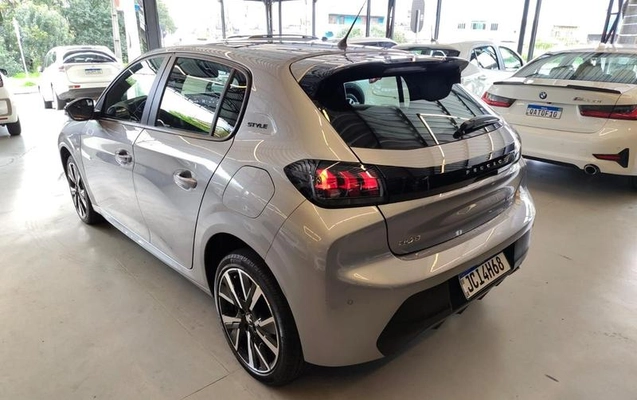 imagem-https://www.socarrao.com.br/sc-vehicle-images-prod/3783267/1789154012711-8107684_6_B_e0ab4e712d.jpeg