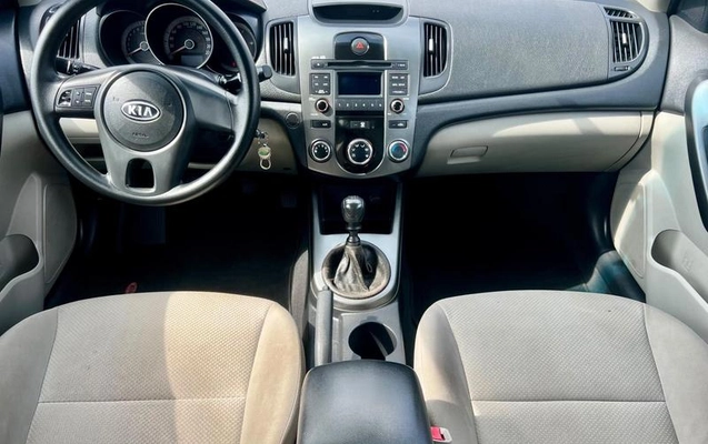 imagem-https://www.socarrao.com.br/sc-vehicle-images-prod/3783300/1789154065032-8406816_16_B_64cf5f1284.jpeg