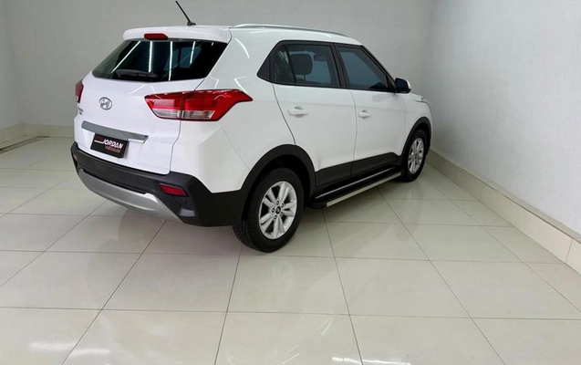 imagem-https://www.socarrao.com.br/sc-vehicle-images-prod/3783478/1789160150898-8469255_9_B_d3c680cc48.jpeg