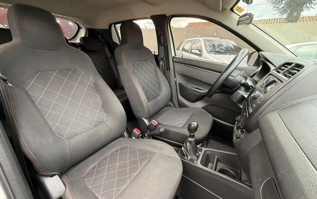 imagem-https://www.socarrao.com.br/sc-vehicle-images-prod/3783502/1789664837632-8463780_4_B_d54b2d2ea4.jpeg