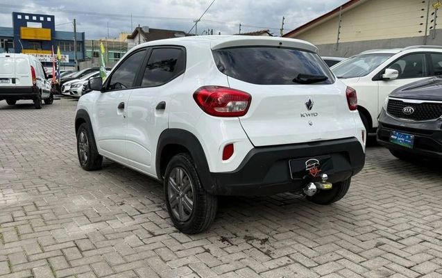 imagem-https://www.socarrao.com.br/sc-vehicle-images-prod/3783502/1789664837633-8463780_8_B_13927a3d42.jpeg