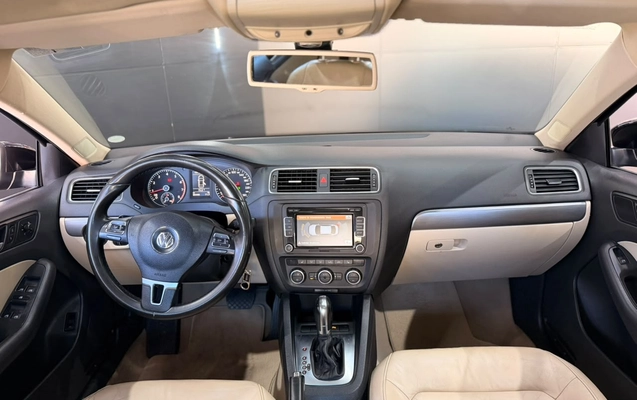 imagem-https://www.socarrao.com.br/sc-vehicle-images-prod/3783528/1789154642909-003_ee746e71ceebac1d40c1d8f1eb3e42b0.jpeg
