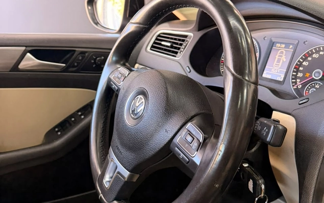 imagem-https://www.socarrao.com.br/sc-vehicle-images-prod/3783528/1789154642929-003_71299311b78b1305558c189a616329bd.jpeg