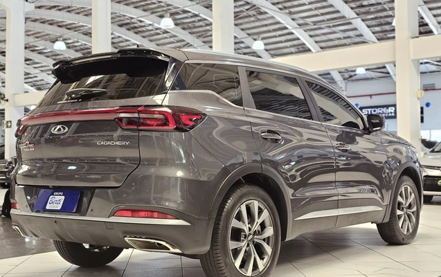 imagem-https://www.socarrao.com.br/sc-vehicle-images-prod/3783557/1789154679507-1_010239.jpg
