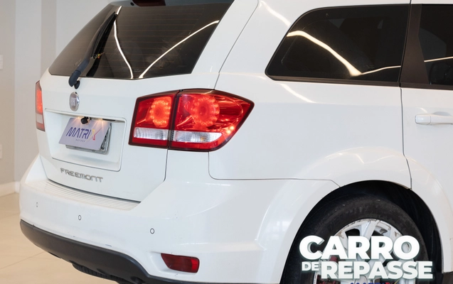 imagem-https://www.socarrao.com.br/sc-vehicle-images-prod/3783578/1789154835513-003_585191-cd3256c032537c084bfd88c78aedee1c.jpg