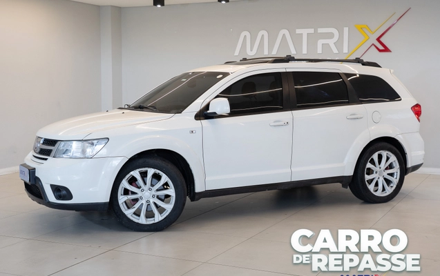 imagem-https://www.socarrao.com.br/sc-vehicle-images-prod/3783578/1789154835522-003_585191-edc76b0ee482c3528bd32041809edea8.jpg