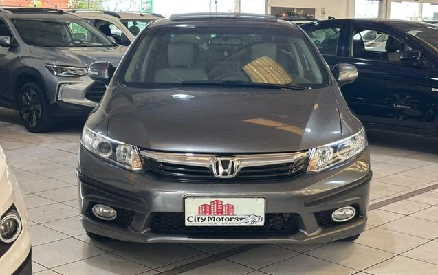 imagem-https://www.socarrao.com.br/sc-vehicle-images-prod/3783585/1789154922230-8469228_6_B_5f7e3766c9.jpeg