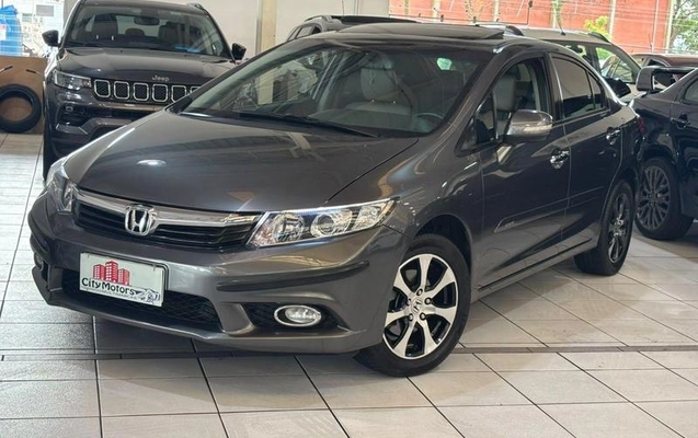 imagem-https://www.socarrao.com.br/sc-vehicle-images-prod/3783585/1789154922233-8469228_6_B_5dedc4637f.jpeg
