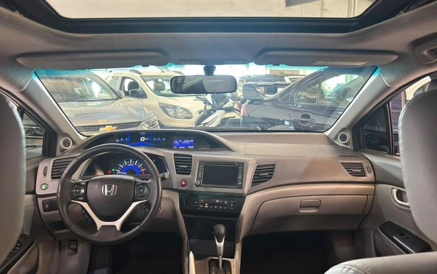 imagem-https://www.socarrao.com.br/sc-vehicle-images-prod/3783585/1789154922320-8469228_6_B_92e2cbefef.jpeg