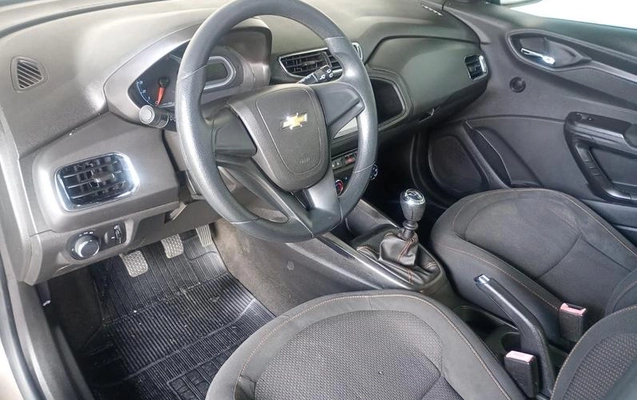 imagem-https://www.socarrao.com.br/sc-vehicle-images-prod/3783653/1789423017910-8469309_9_B_f97f52fb97.jpeg